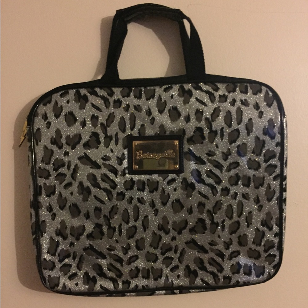 Betsyville computer bag